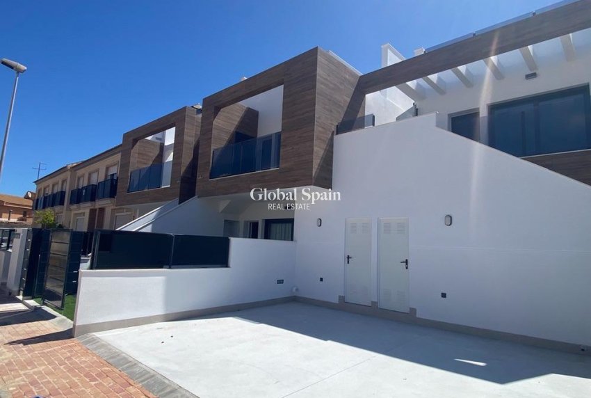 Neubau - WOHNUNG -
SAN PEDRO DEL PINATAR - Lo pagan