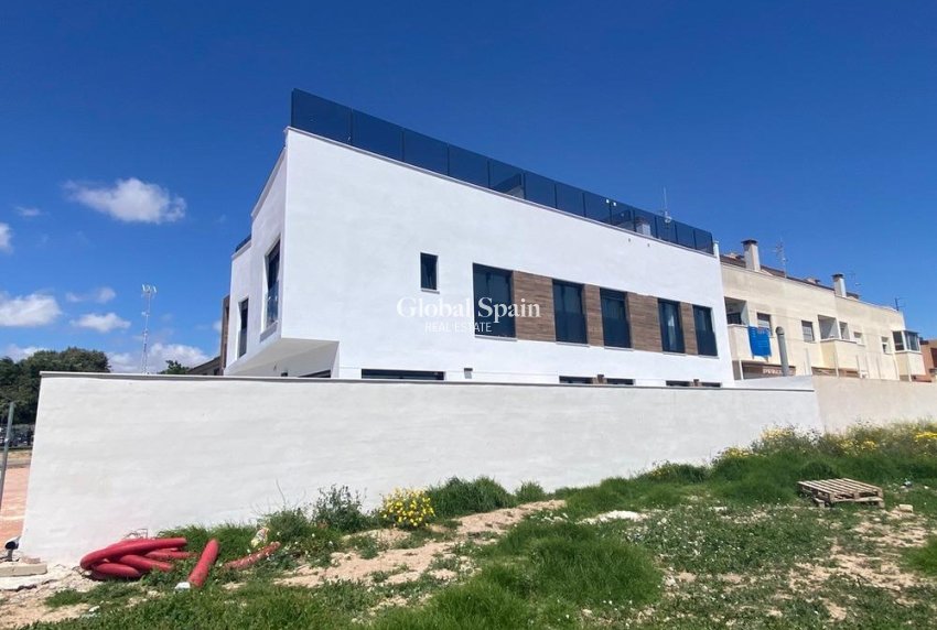 Neubau - WOHNUNG -
SAN PEDRO DEL PINATAR - Lo pagan