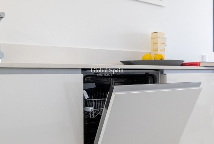 Neubau - WOHNUNG -
SANTA POLA - GRAN ALACANT