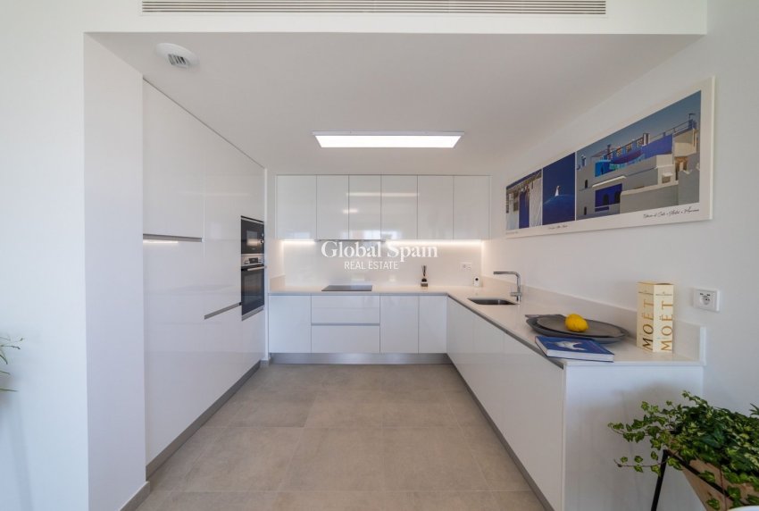 Neubau - WOHNUNG -
SANTA POLA - GRAN ALACANT
