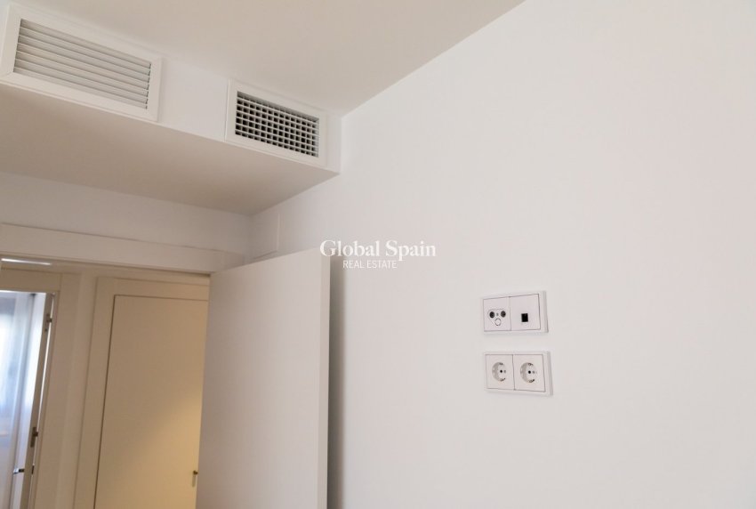 Neubau - WOHNUNG -
SANTA POLA - GRAN ALACANT