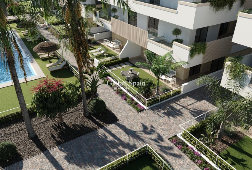 Neubau - WOHNUNG -
TORRE PACHECO - Santa Rosalia Lake And Life Resort