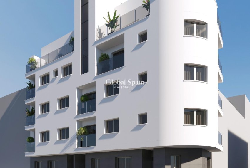 Neubau - WOHNUNG -
TORREVIEJA - Center