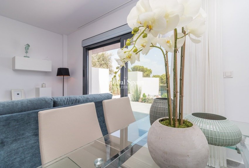 Neubau - WOHNUNG -
TORREVIEJA - LOS BALCONES - LOS ALTOS