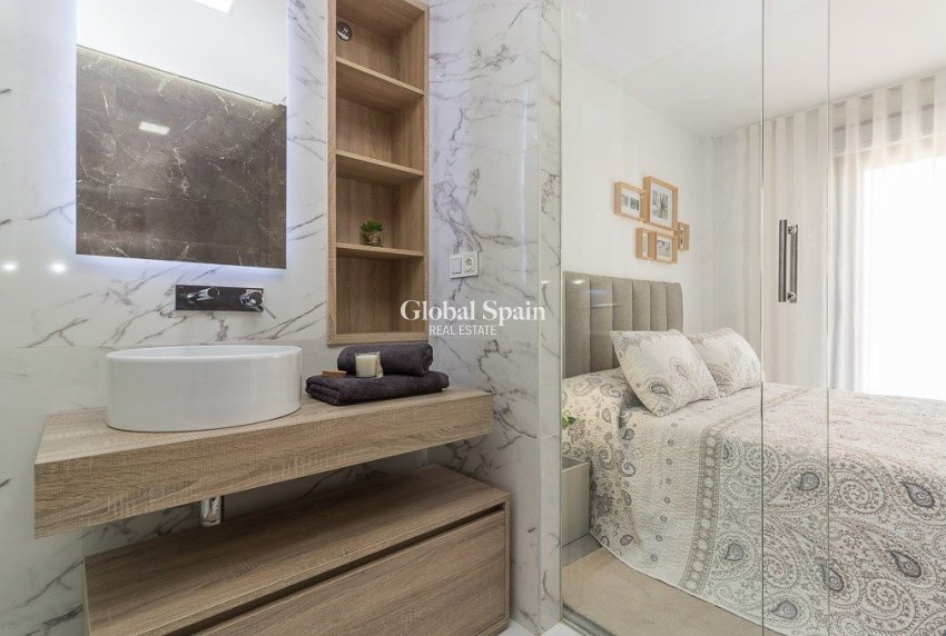 Neubau - WOHNUNG -
TORREVIEJA - LOS BALCONES - LOS ALTOS