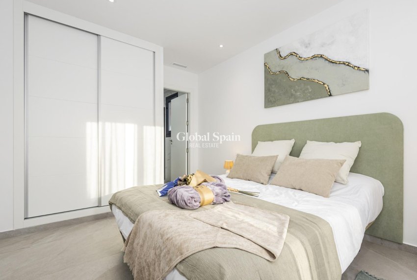 Neubau - WOHNUNG -
TORREVIEJA - Nueva Torrevieja