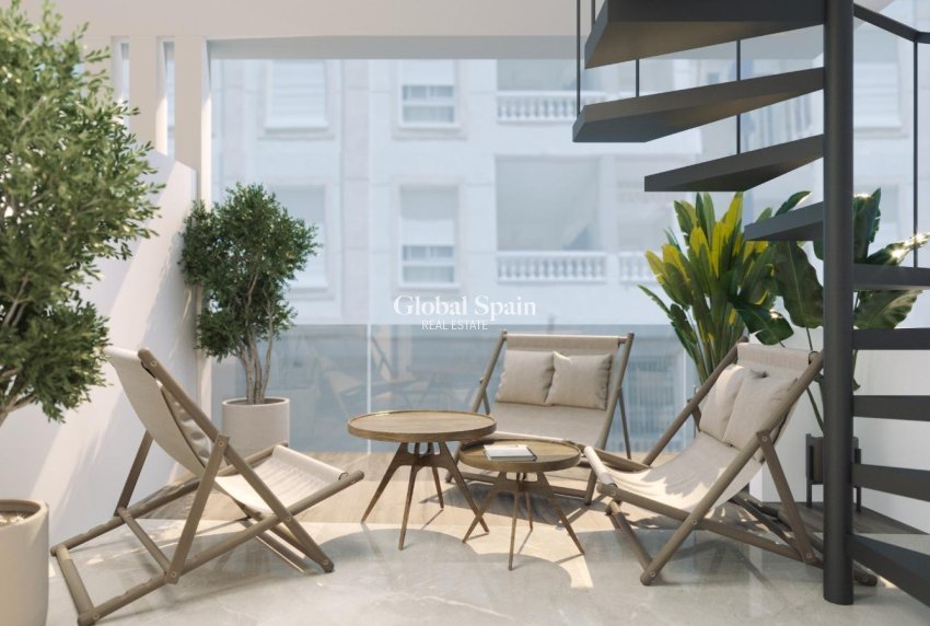 Neubau - WOHNUNG -
TORREVIEJA - Playa de El Cura