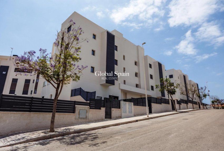 Neubau - WOHNUNG -
VILLAJOYOSA - Gasparot