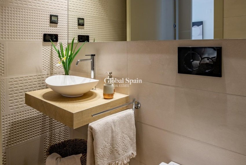 New Build - APARTMENT -
ALGORFA - LA FINCA GOLF / ALGORFA