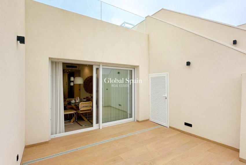 New Build - APARTMENT -
ALGORFA - LA FINCA GOLF / ALGORFA