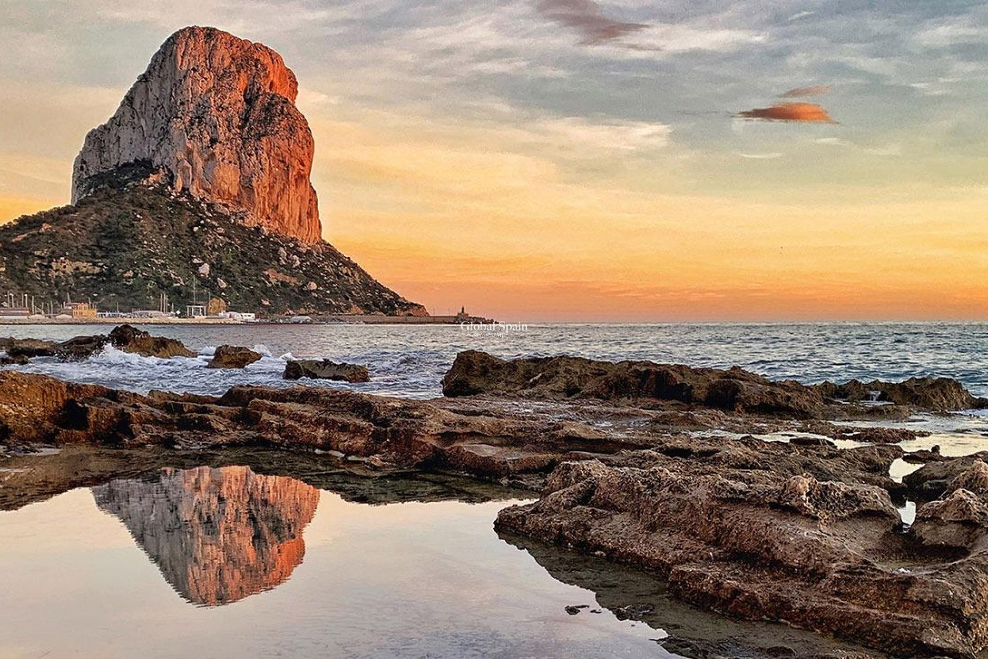 New Build - APARTMENT -
CALPE - Playa Cantal Roig
