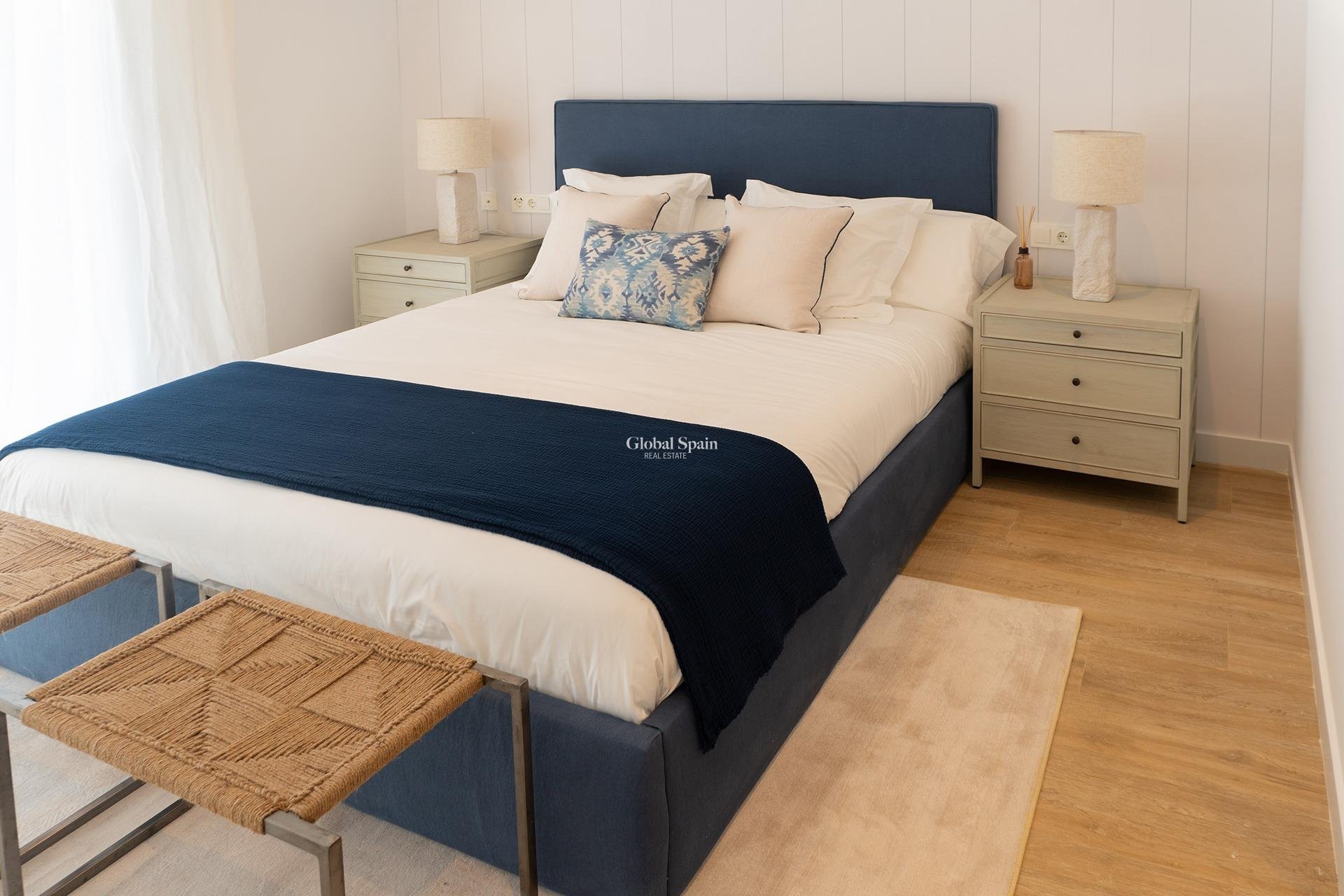 New Build - Apartment -
Casares - Camarate