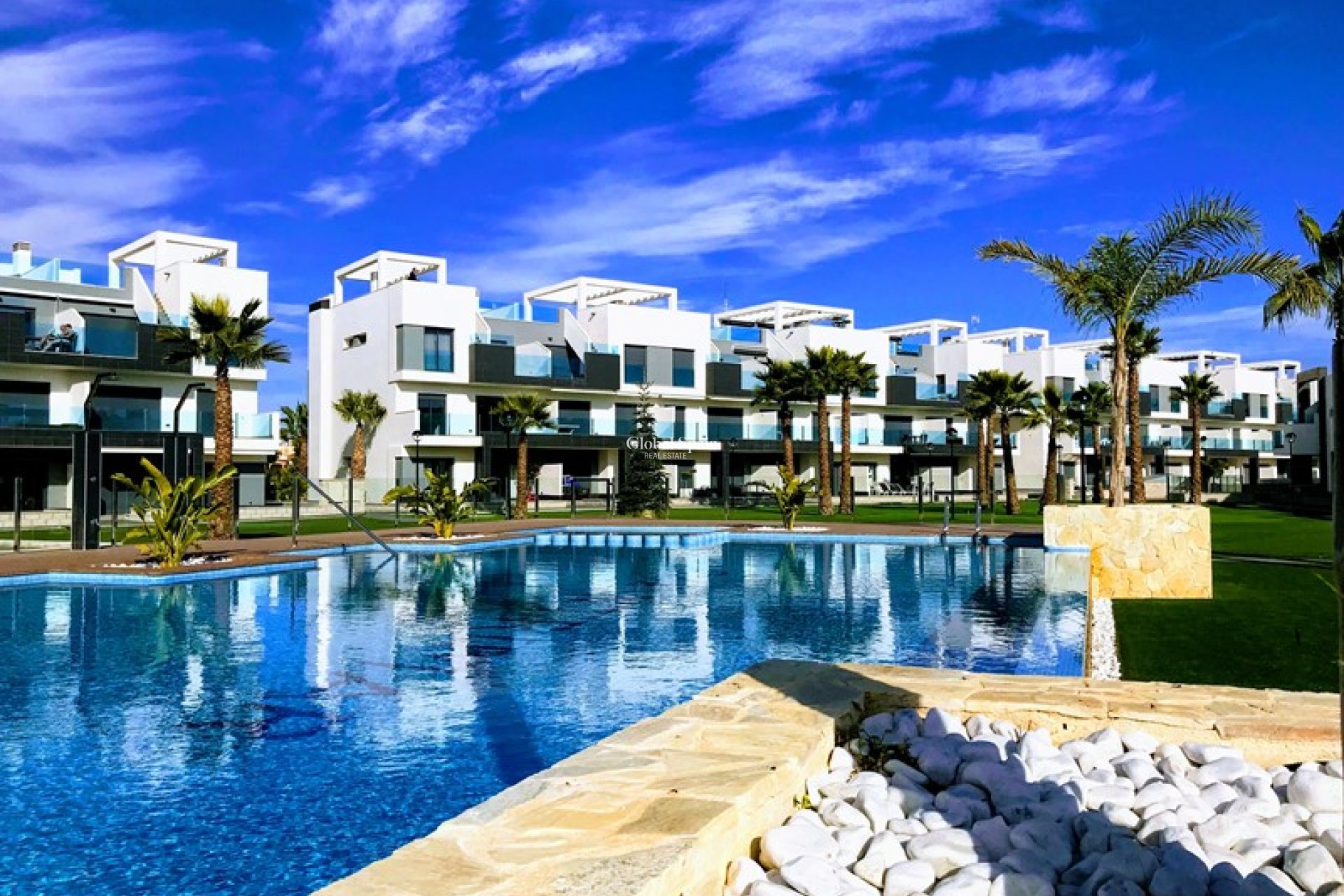 New Build - APARTMENT -
EL RASO