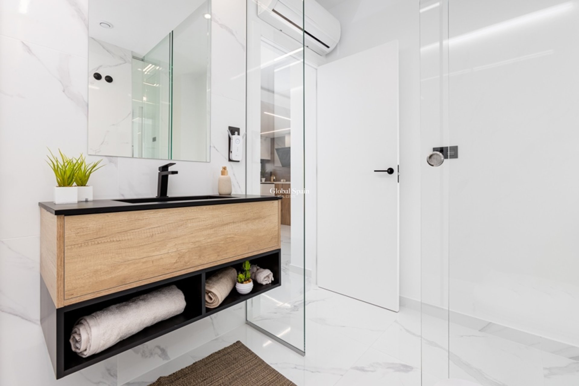 New Build - APARTMENT -
EL RASO