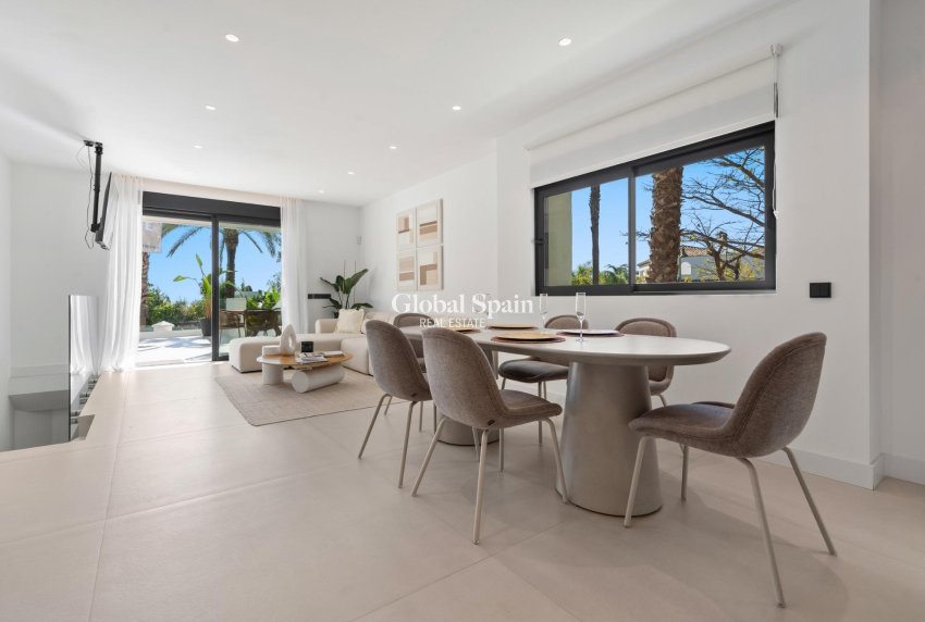 New Build - APARTMENT -
ESTEPONA - El Paraíso