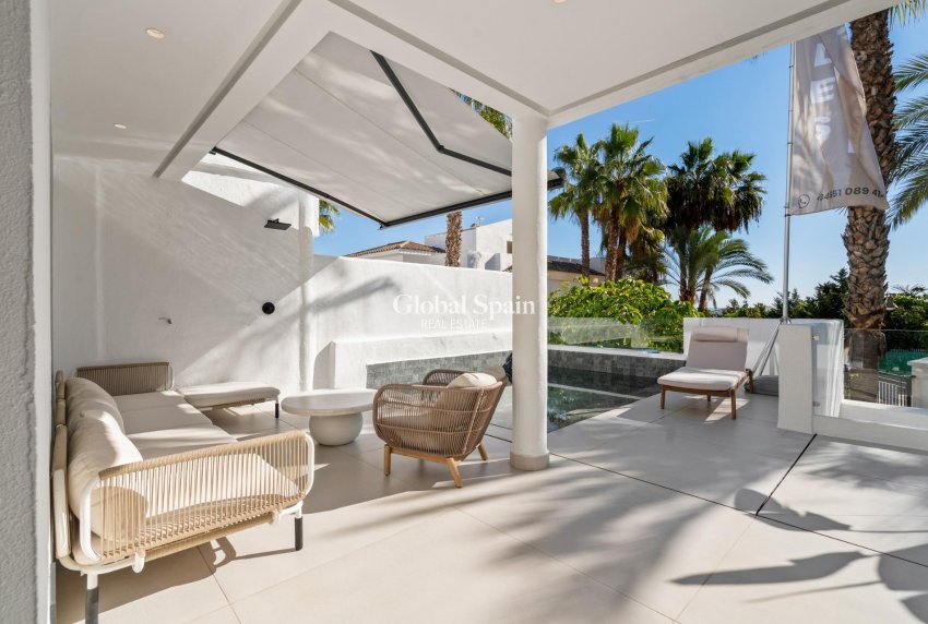 New Build - APARTMENT -
ESTEPONA - El Paraíso