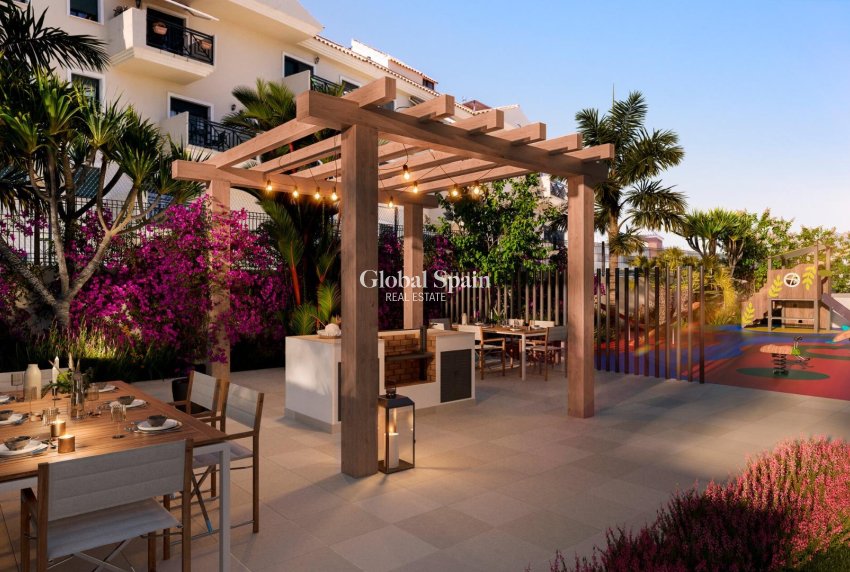 New Build - APARTMENT -
ESTEPONA - Playa La Rada