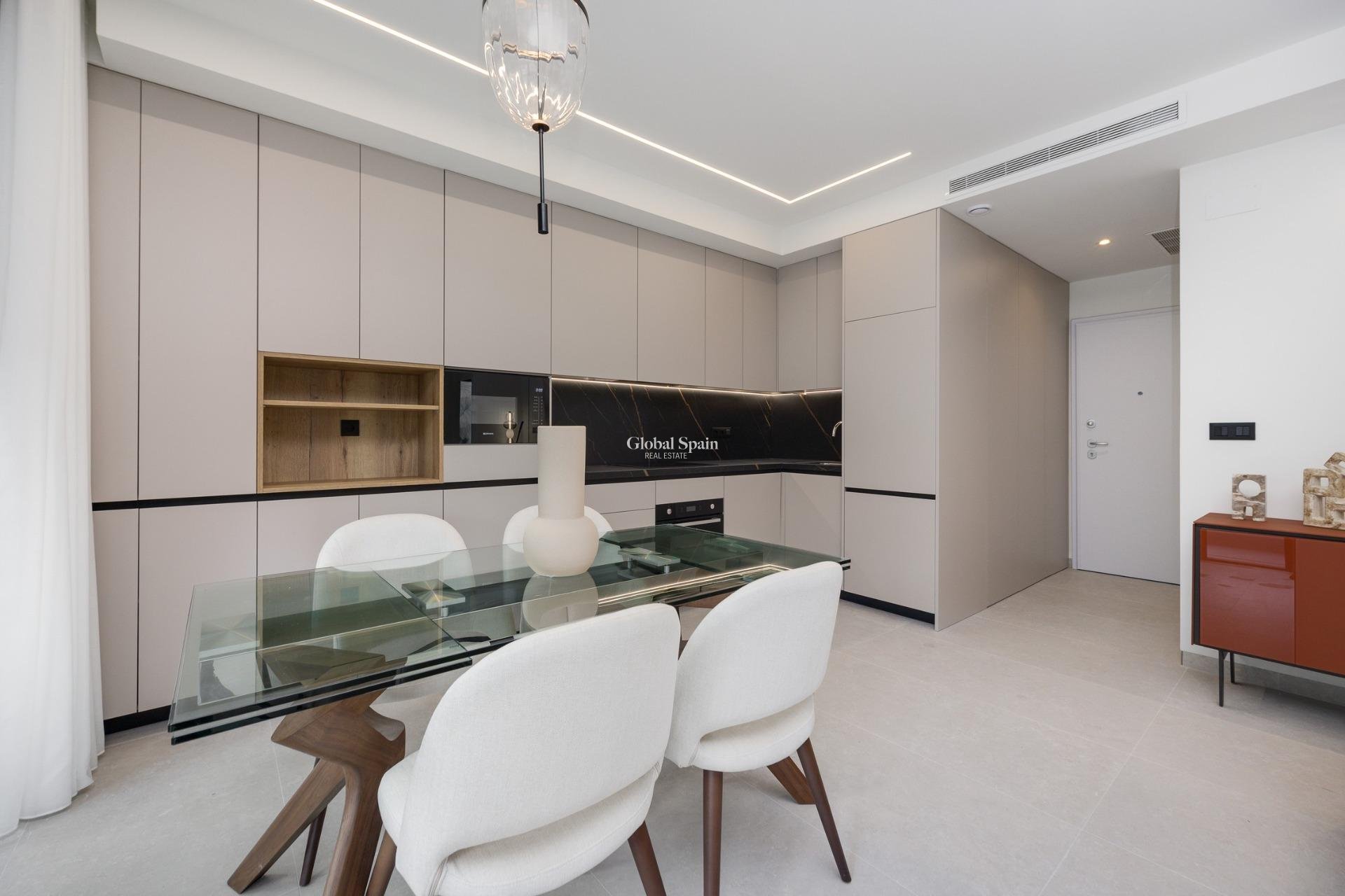 New Build - APARTMENT -
GUARDAMAR DEL SEGURA - Avda del Puerto