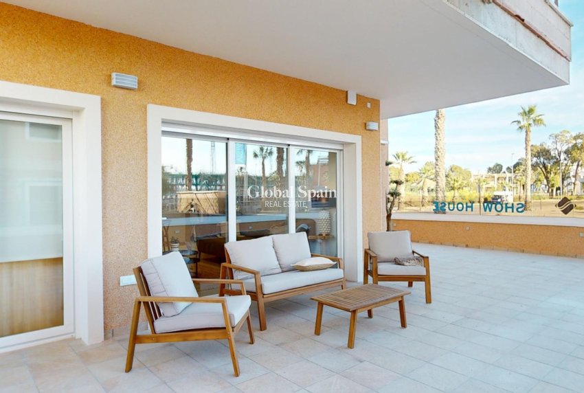 New Build - APARTMENT -
GUARDAMAR DEL SEGURA - EL RASO