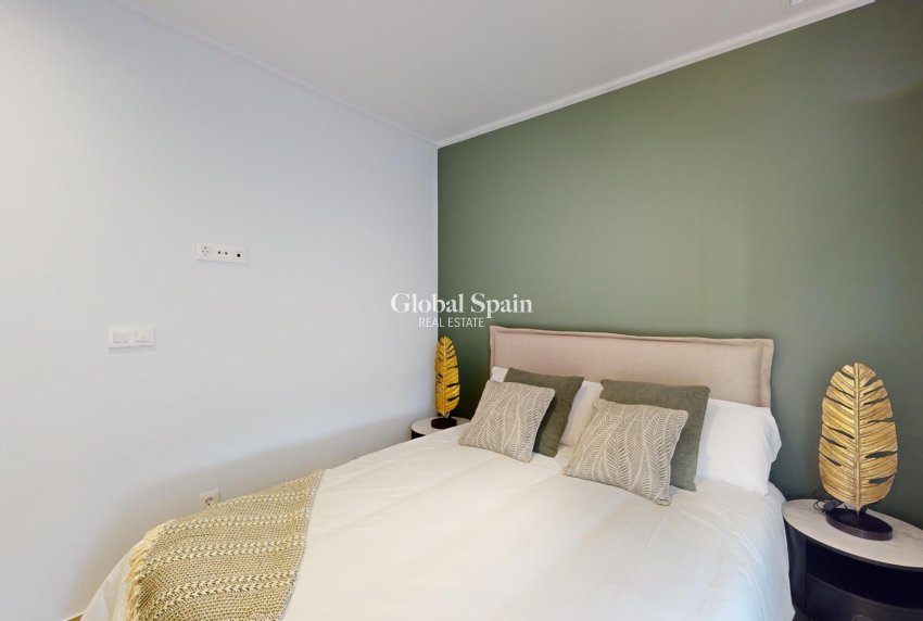 New Build - APARTMENT -
GUARDAMAR DEL SEGURA - EL RASO