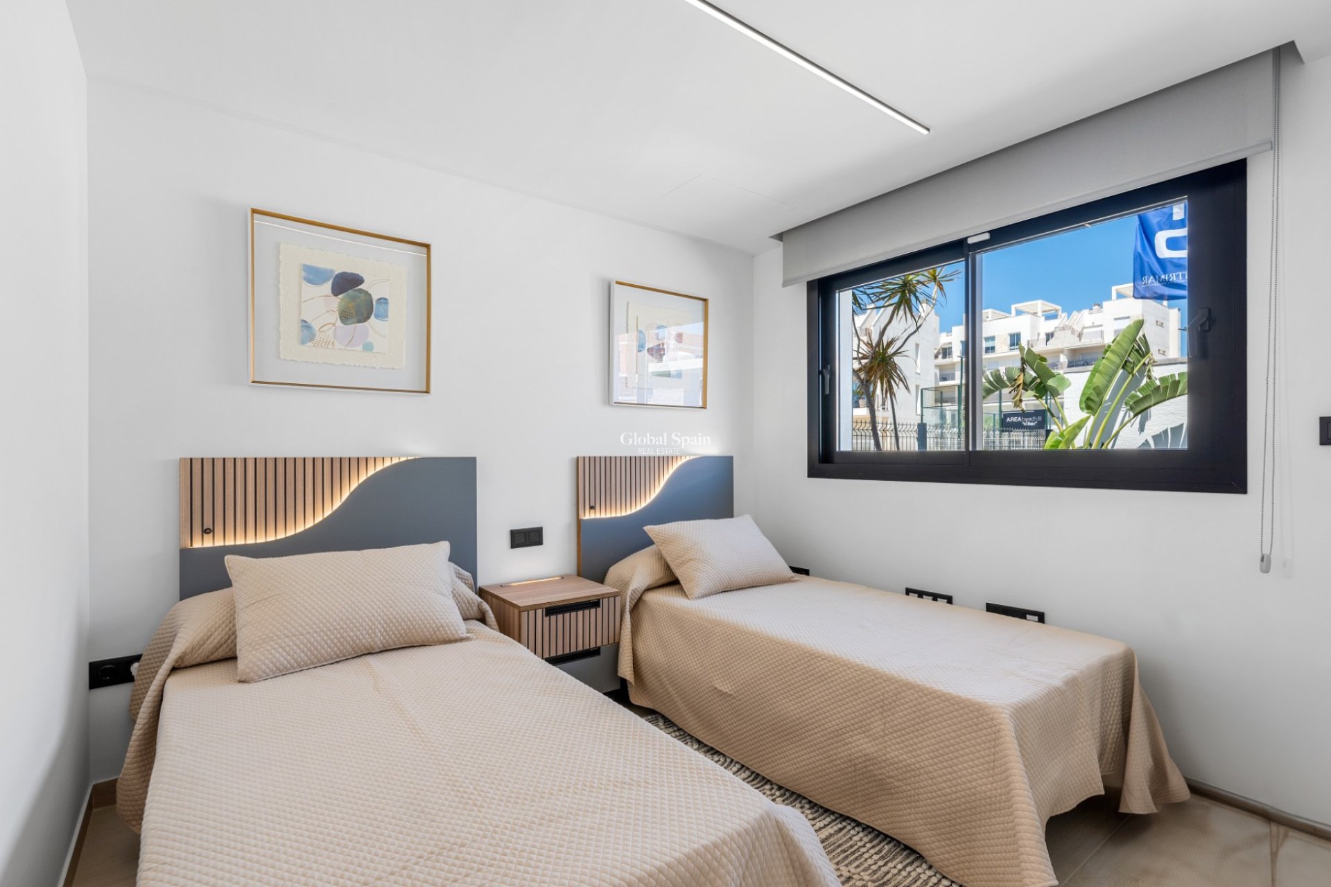 New Build - APARTMENT -
GUARDAMAR DEL SEGURA - EL RASO