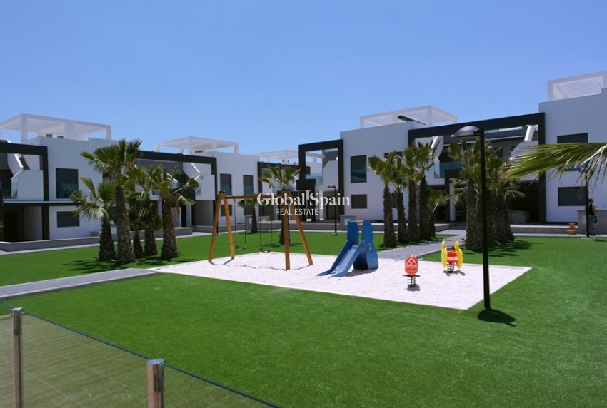 New Build - APARTMENT -
GUARDAMAR DEL SEGURA - EL RASO