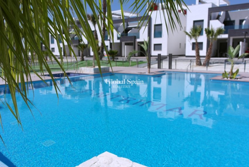 New Build - APARTMENT -
GUARDAMAR DEL SEGURA - EL RASO