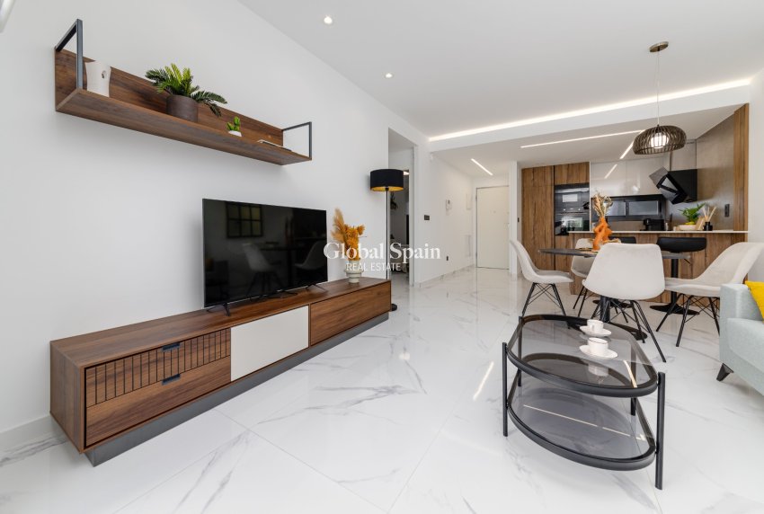 New Build - APARTMENT -
GUARDAMAR DEL SEGURA - EL RASO