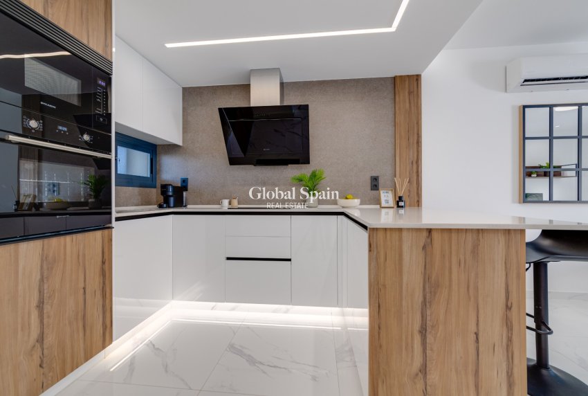 New Build - APARTMENT -
GUARDAMAR DEL SEGURA - EL RASO