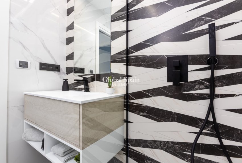 New Build - Apartment -
GUARDAMAR DEL SEGURA