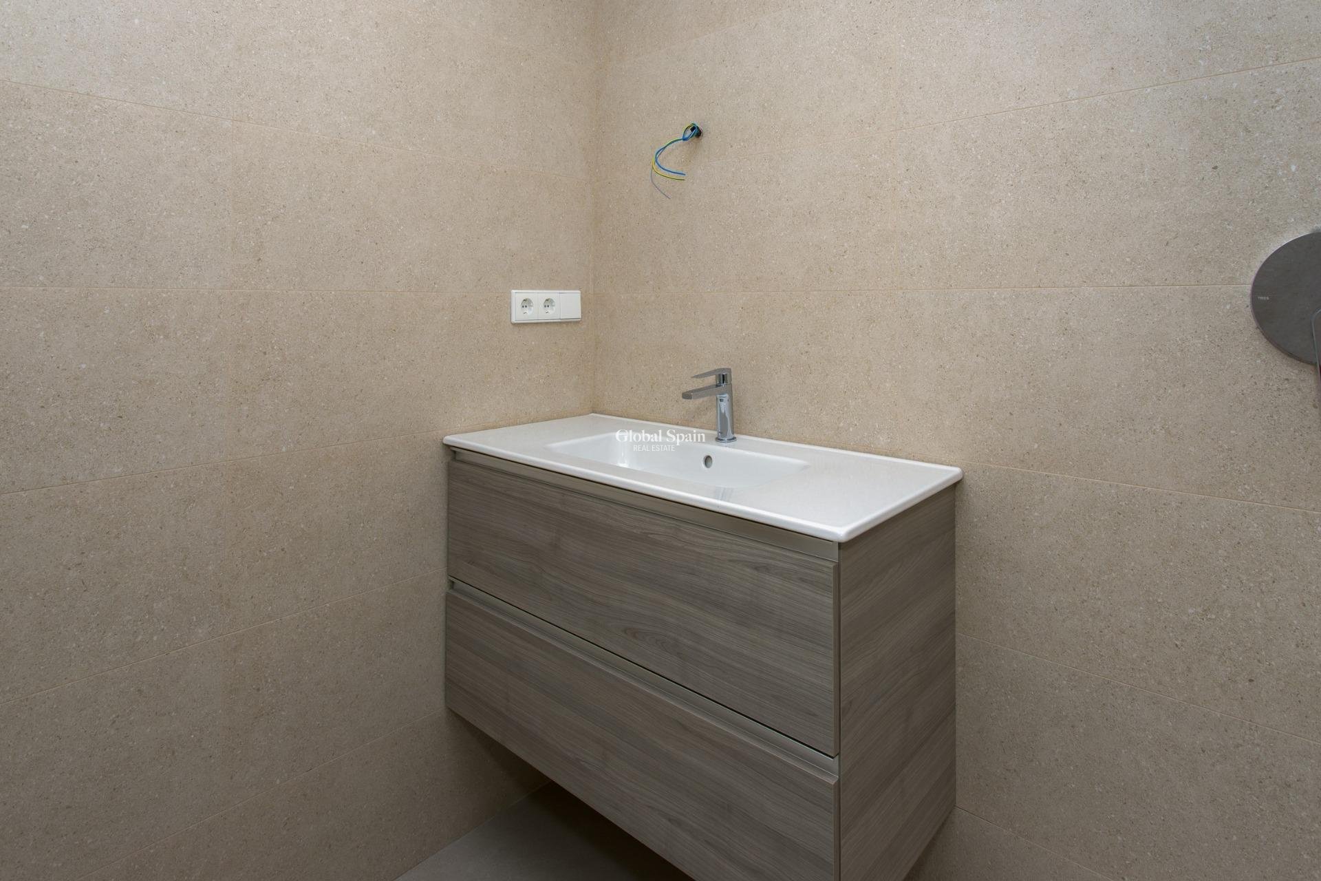 New Build - APARTMENT -
HONDÓN DE LAS NIEVES - El Salero