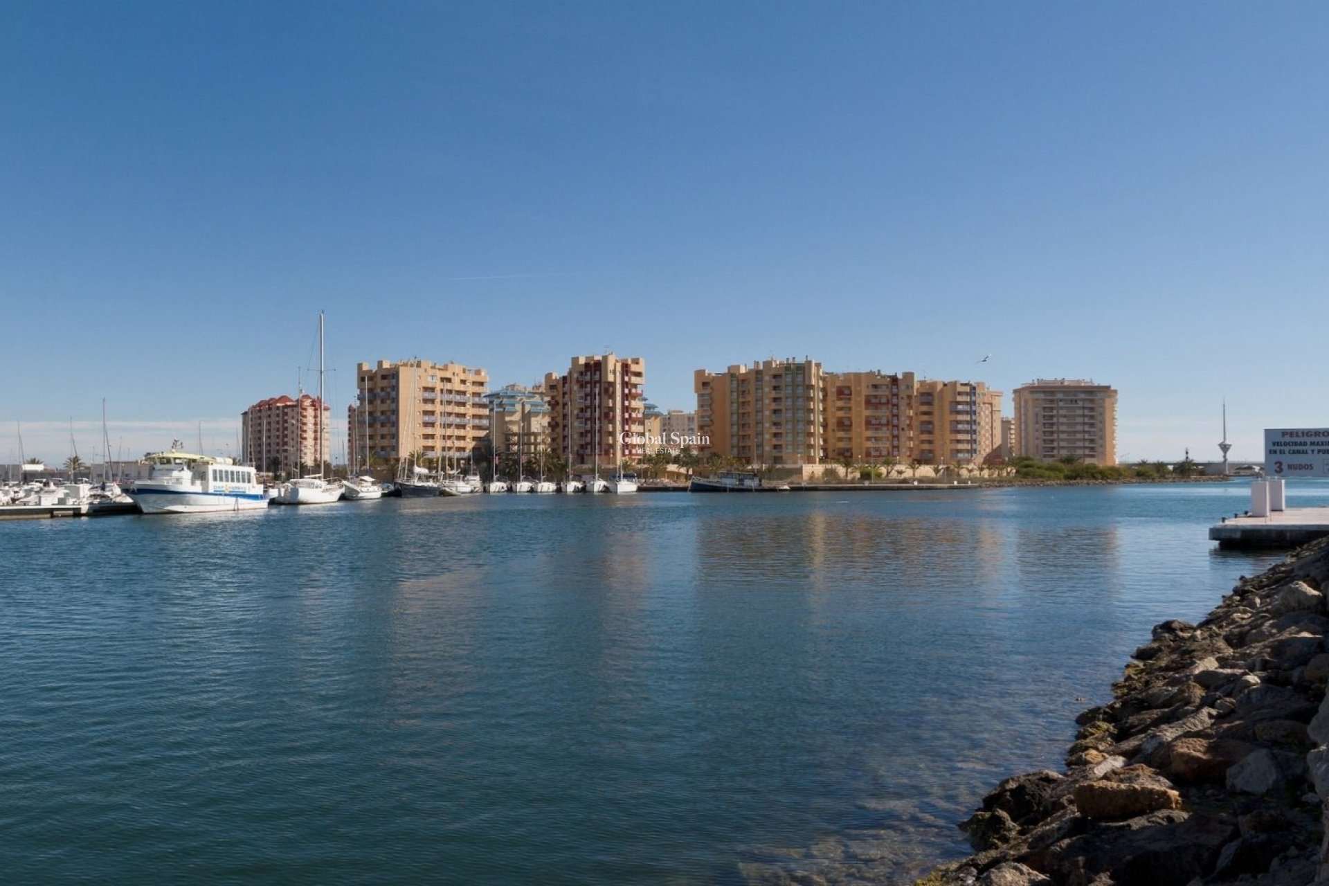 New Build - APARTMENT -
LA MANGA DEL MAR MENOR