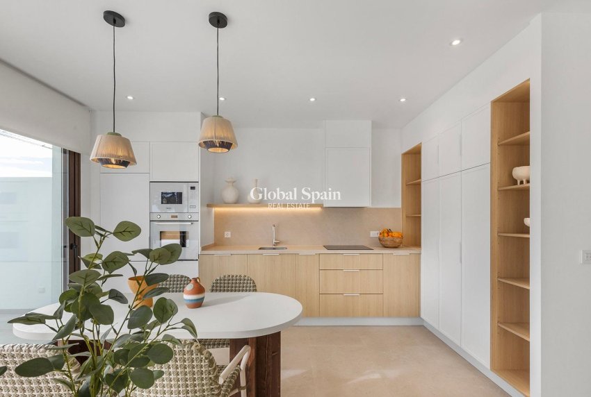 New Build - APARTMENT -
LOS ALCÁZARES