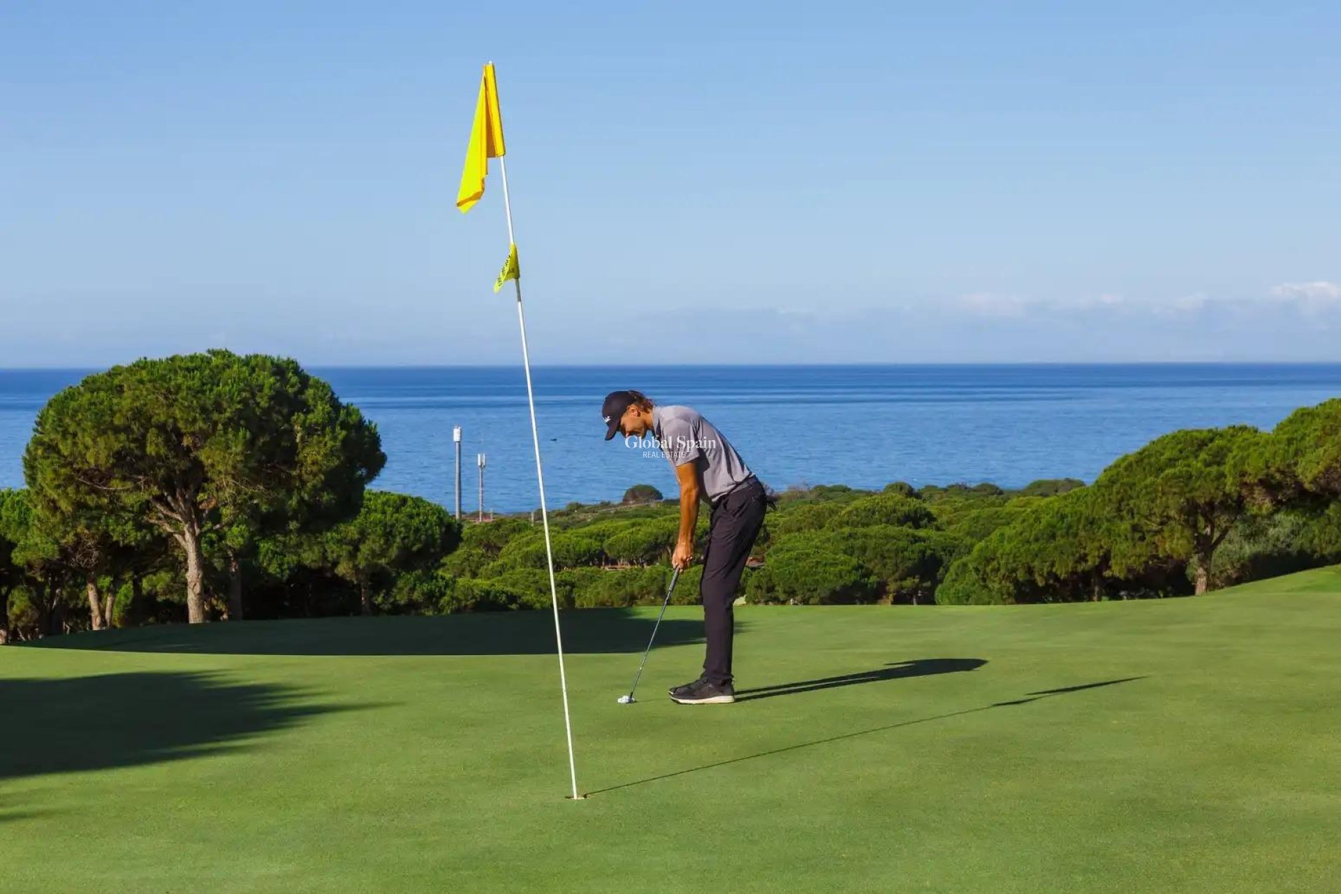 New Build - APARTMENT -
MARBELLA - Cabopino Golf