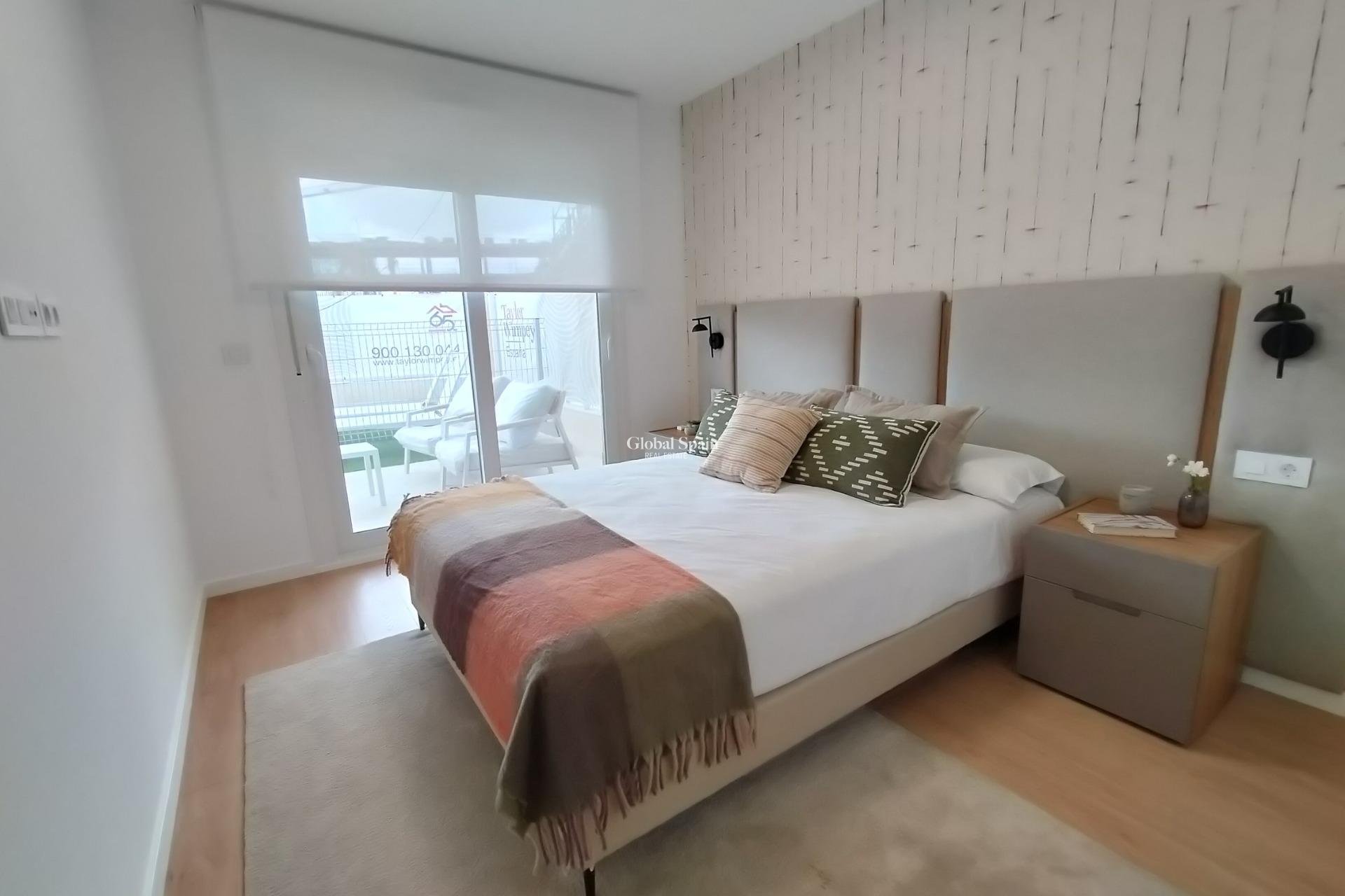 New Build - APARTMENT -
MONFORTE DEL CID - Alenda Golf