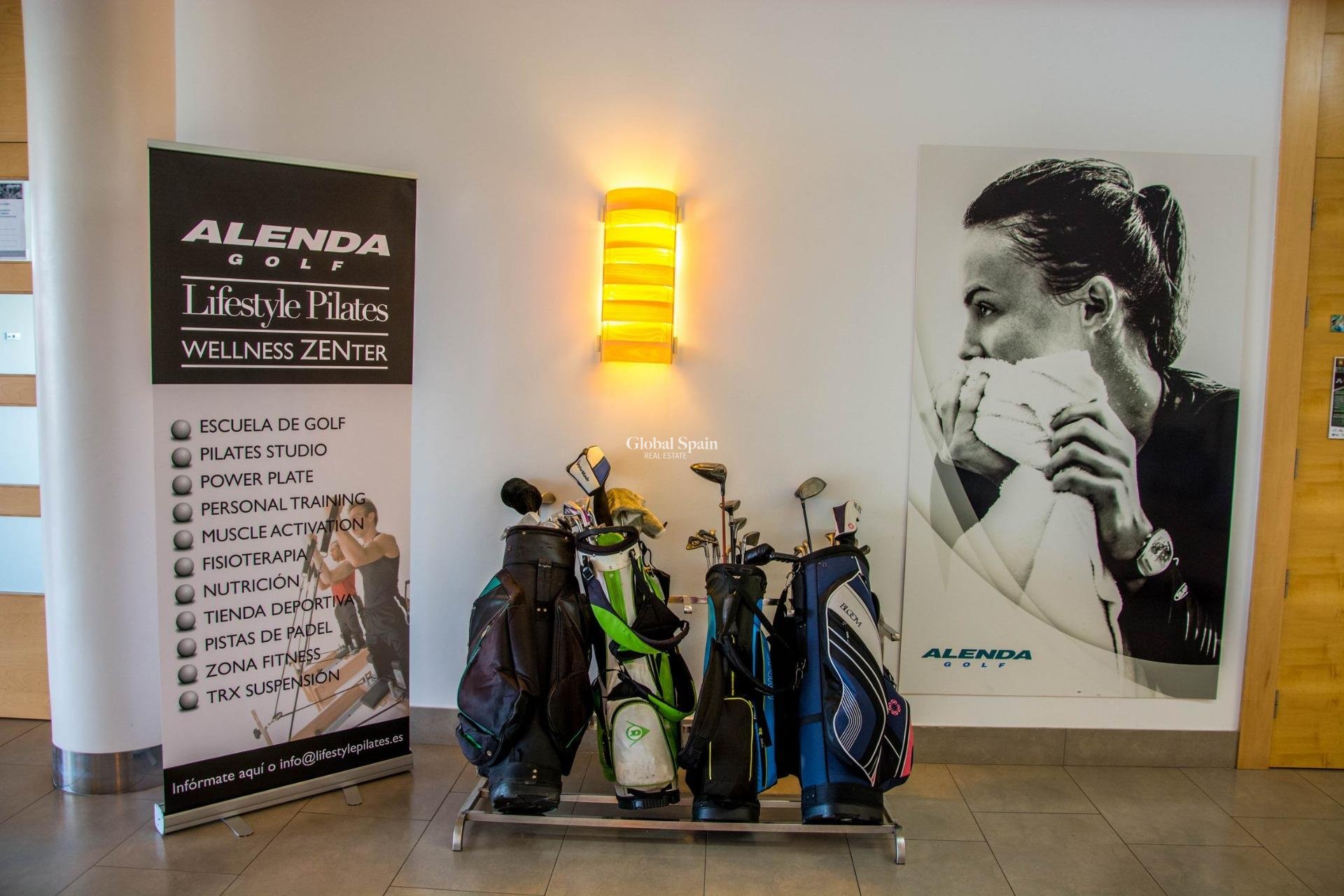 New Build - APARTMENT -
MONFORTE DEL CID - Alenda Golf