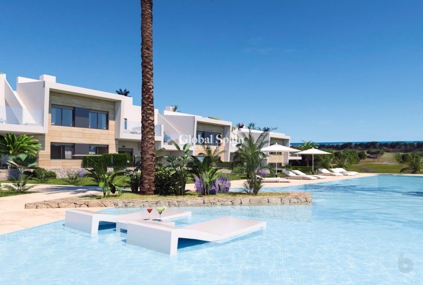 New Build - APARTMENT -
PILAR DE LA HORADADA - Lo Romero Golf