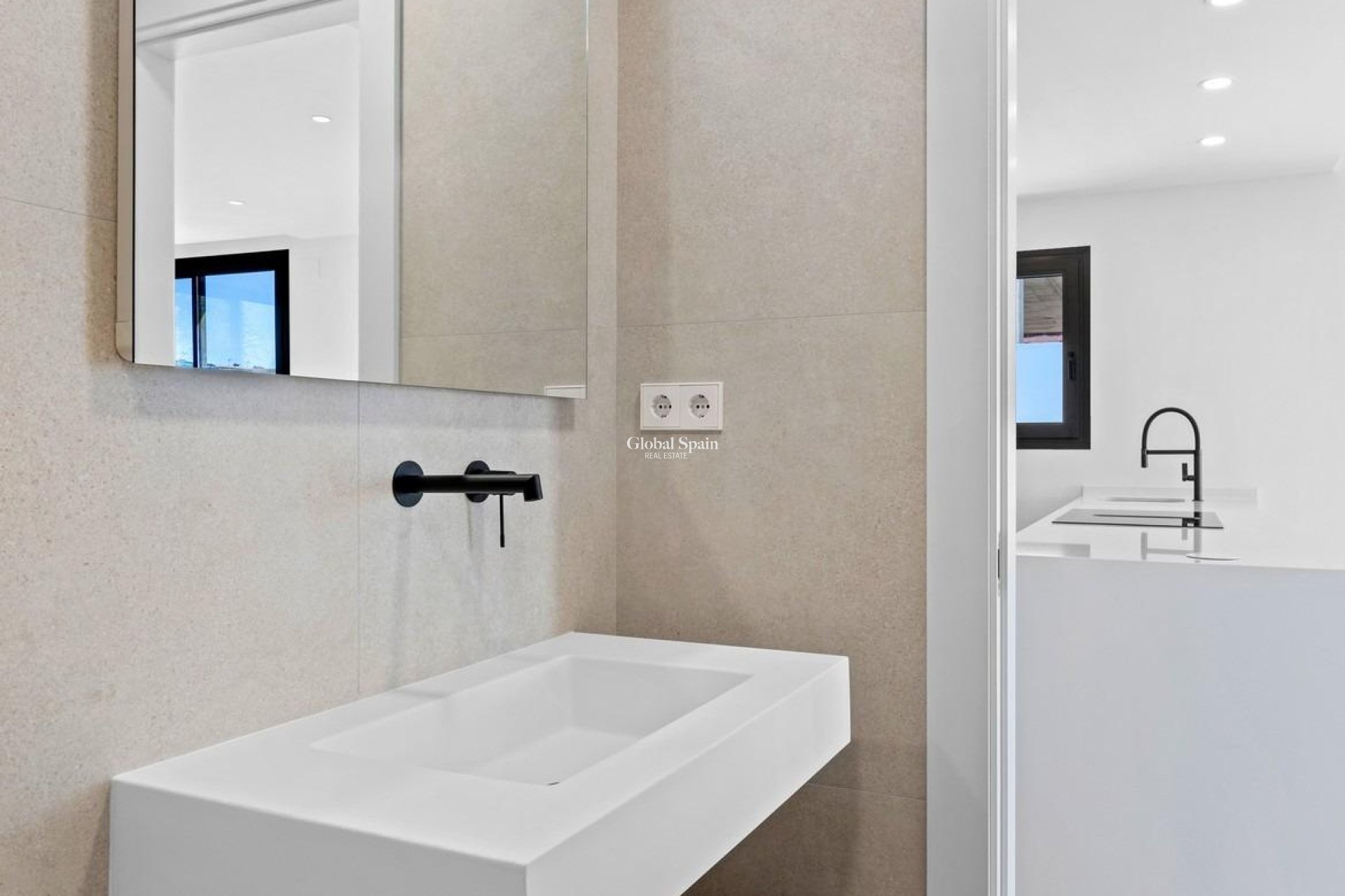 New Build - APARTMENT -
PILAR DE LA HORADADA - Parque del Mediterraneo