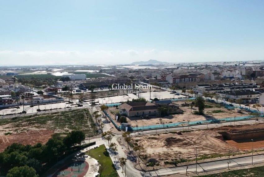 New Build - APARTMENT -
PILAR DE LA HORADADA - Pilar de la Horadada