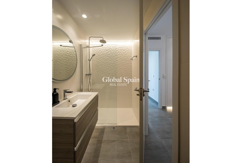 New Build - APARTMENT -
PILAR DE LA HORADADA - pueblo