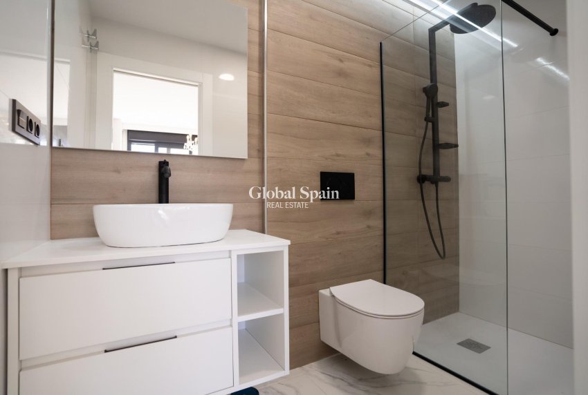 New Build - APARTMENT -
PILAR DE LA HORADADA - pueblo