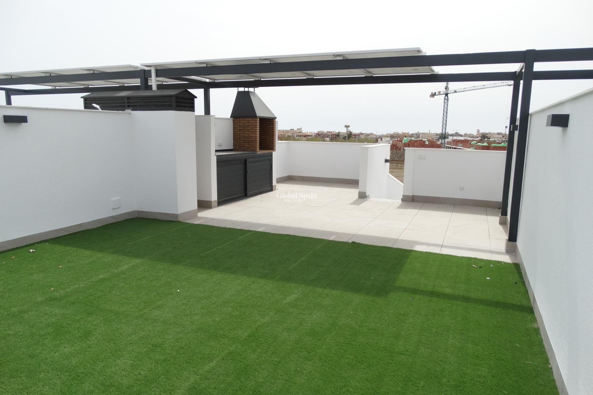 New Build - APARTMENT -
PILAR DE LA HORADADA - pueblo