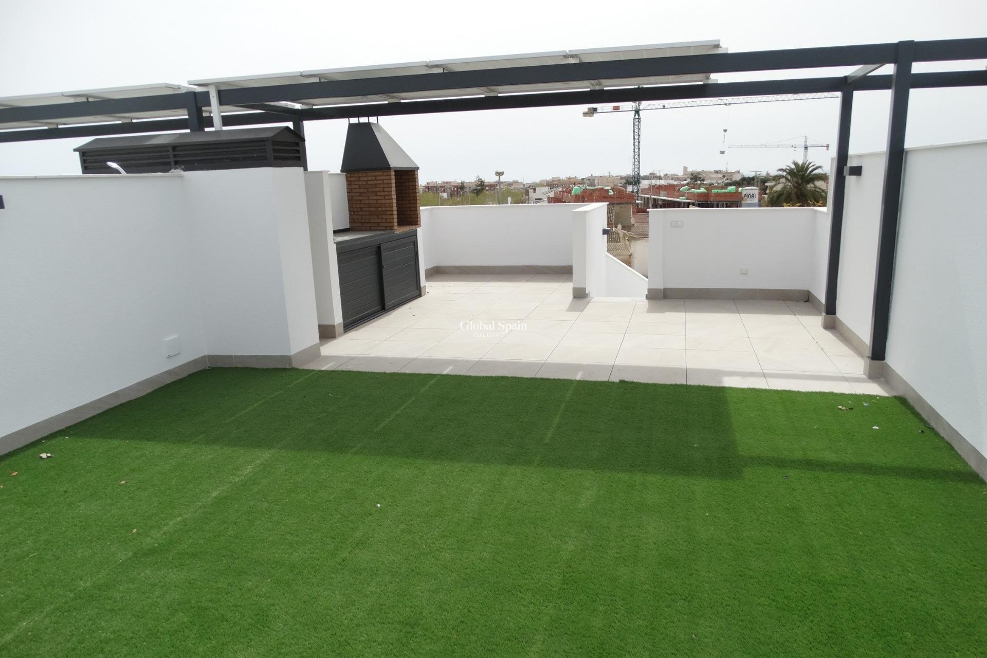 New Build - APARTMENT -
PILAR DE LA HORADADA - pueblo