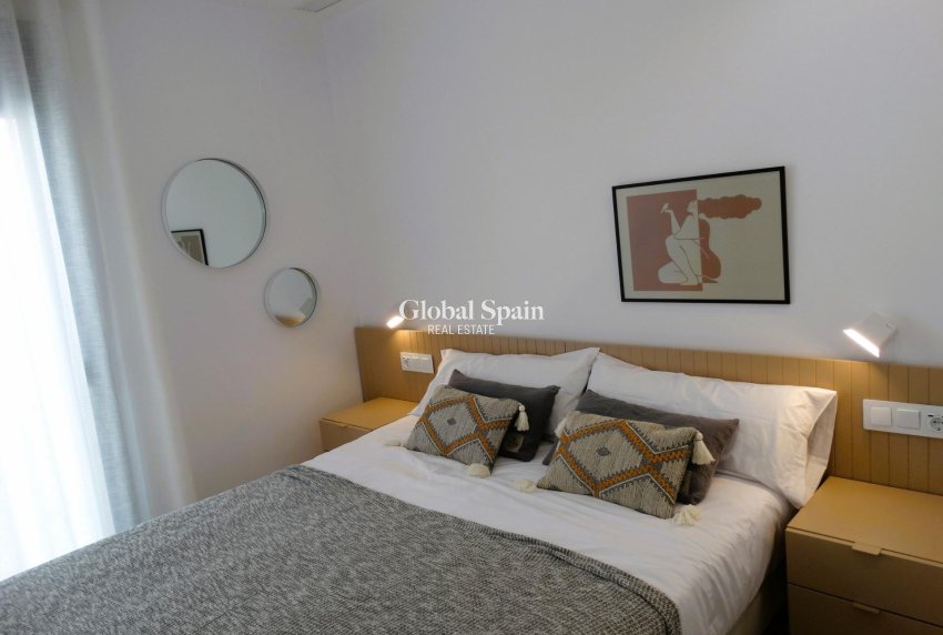 New Build - APARTMENT -
PILAR DE LA HORADADA - pueblo
