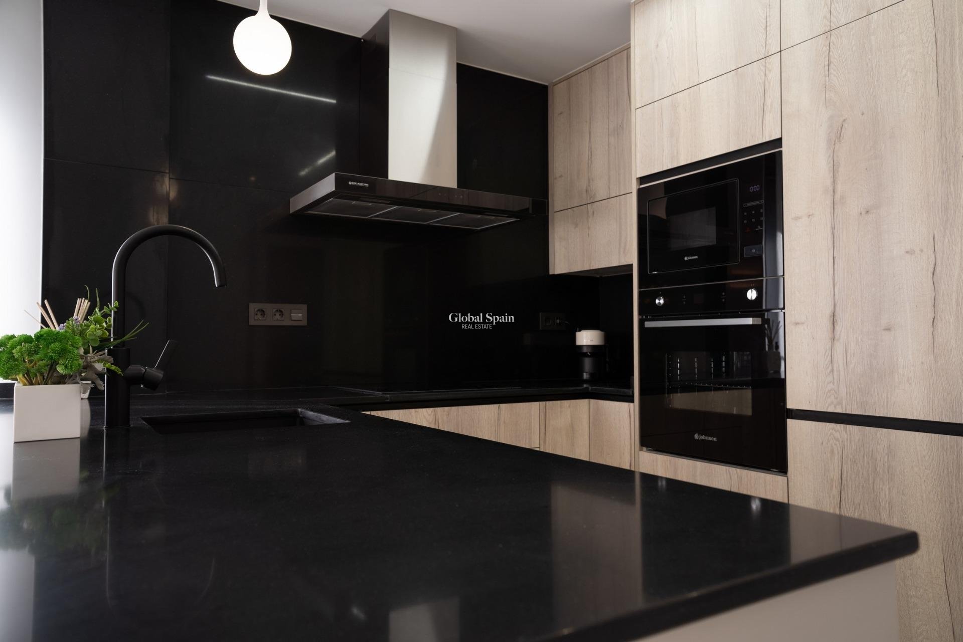 New Build - APARTMENT -
PILAR DE LA HORADADA - pueblo