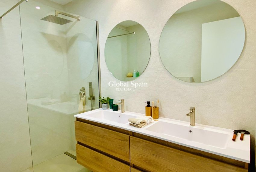 New Build - APARTMENT -
PILAR DE LA HORADADA - pueblo