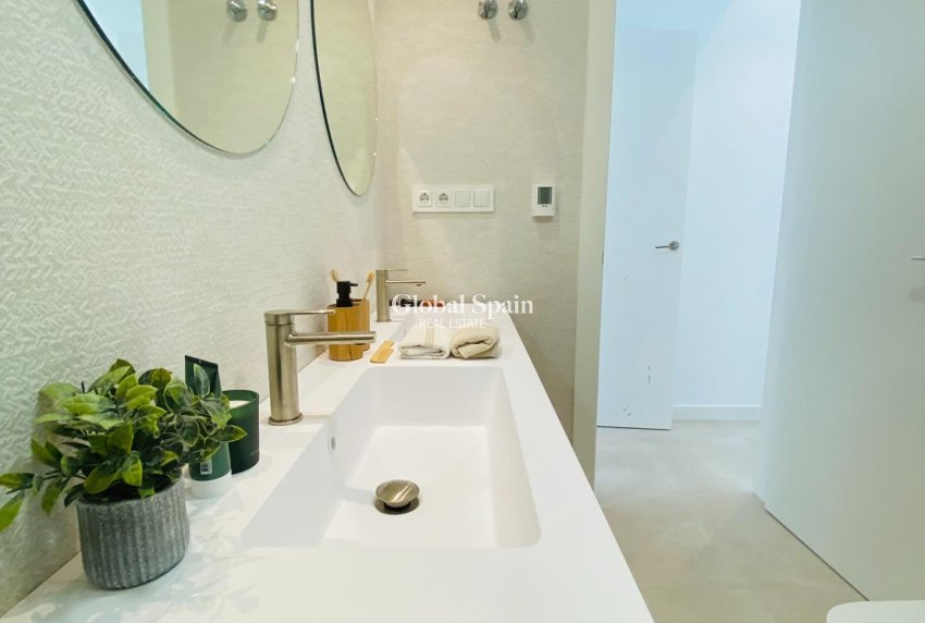 New Build - APARTMENT -
PILAR DE LA HORADADA - pueblo