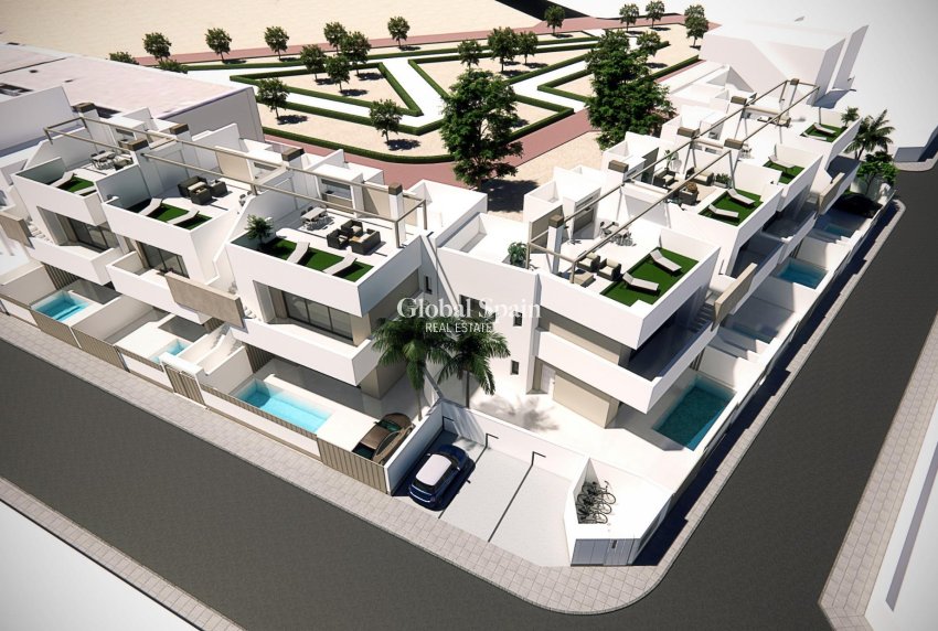 New Build - APARTMENT -
PILAR DE LA HORADADA - pueblo
