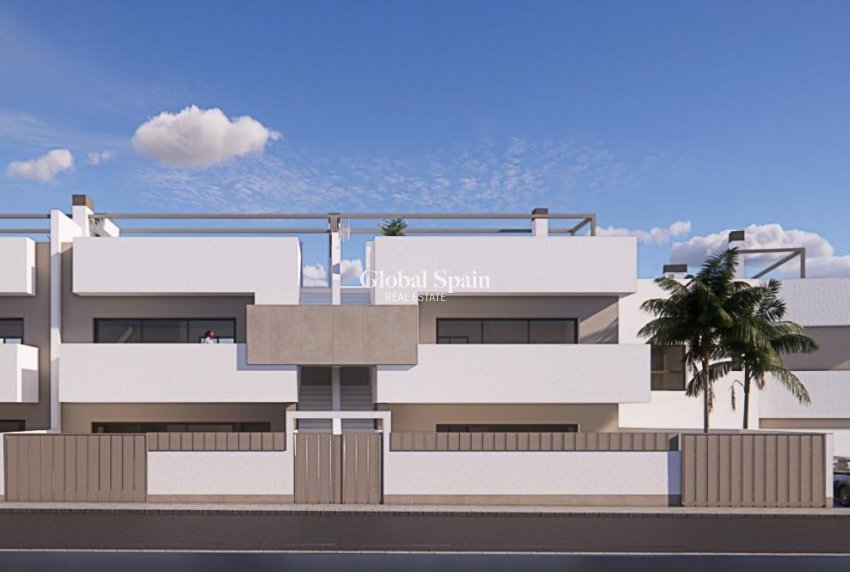 New Build - APARTMENT -
PILAR DE LA HORADADA - pueblo