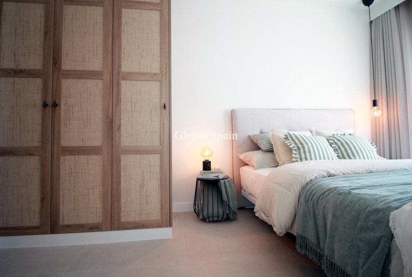 New Build - APARTMENT -
PILAR DE LA HORADADA - Torre de la Horadada